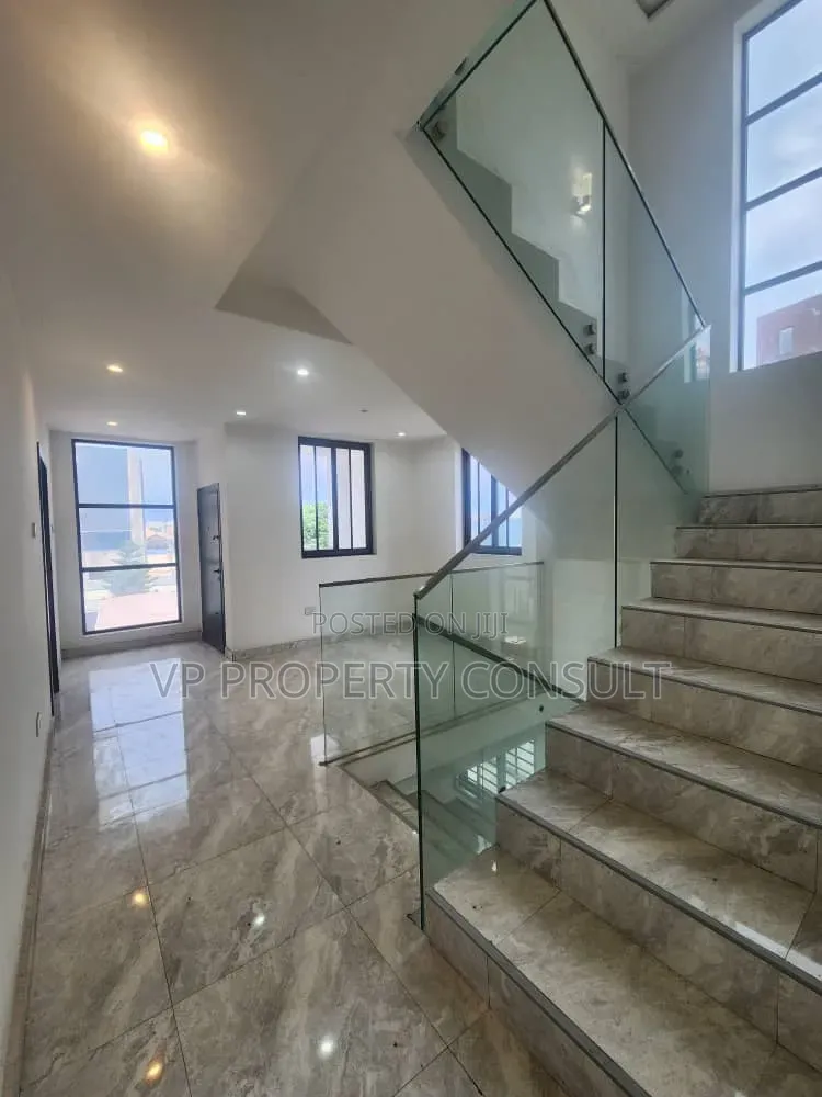 5bdrm House in American House for rent