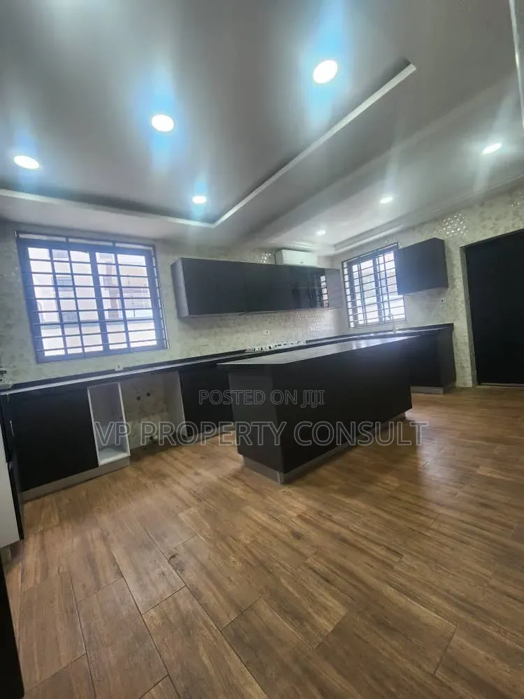5bdrm House in American House for rent