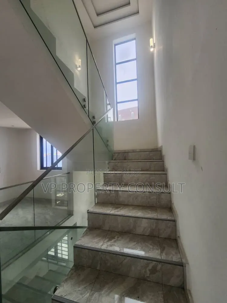 5bdrm House in American House for rent