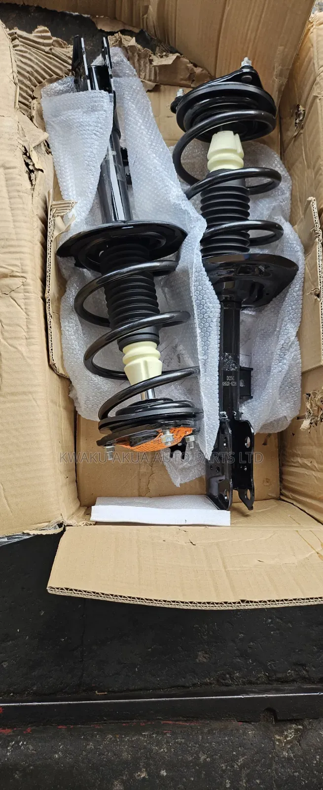 Highlander 2020-2024 Front Shock Absorbers Complete