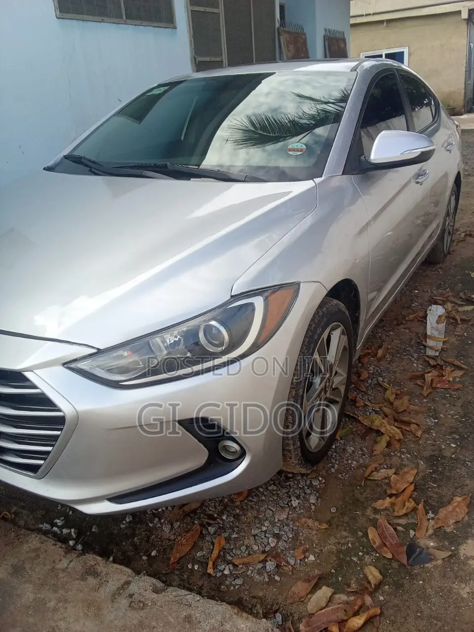 Hyundai Elantra 2017 Silver