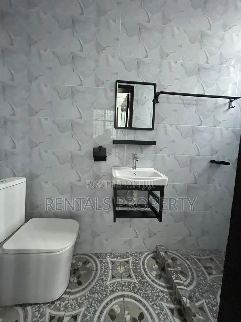 2bdrm Block of Flats in Barrier for rent