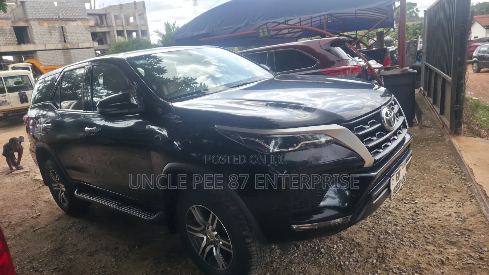 Toyota Fortuner 2.7 RWD 2021 Black