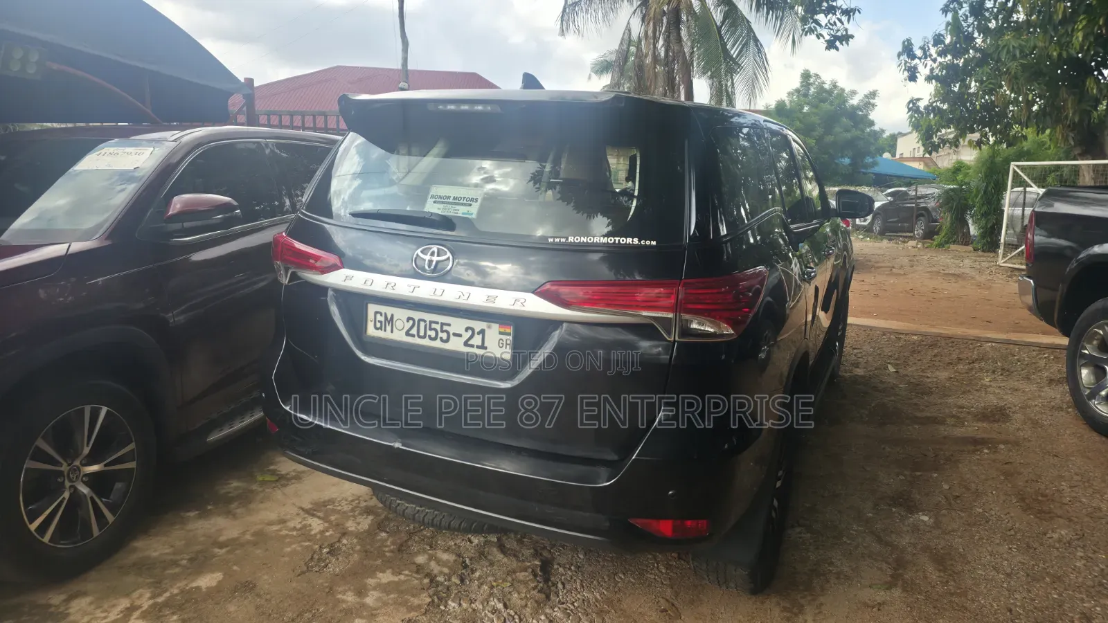 Toyota Fortuner 2.7 RWD 2021 Black