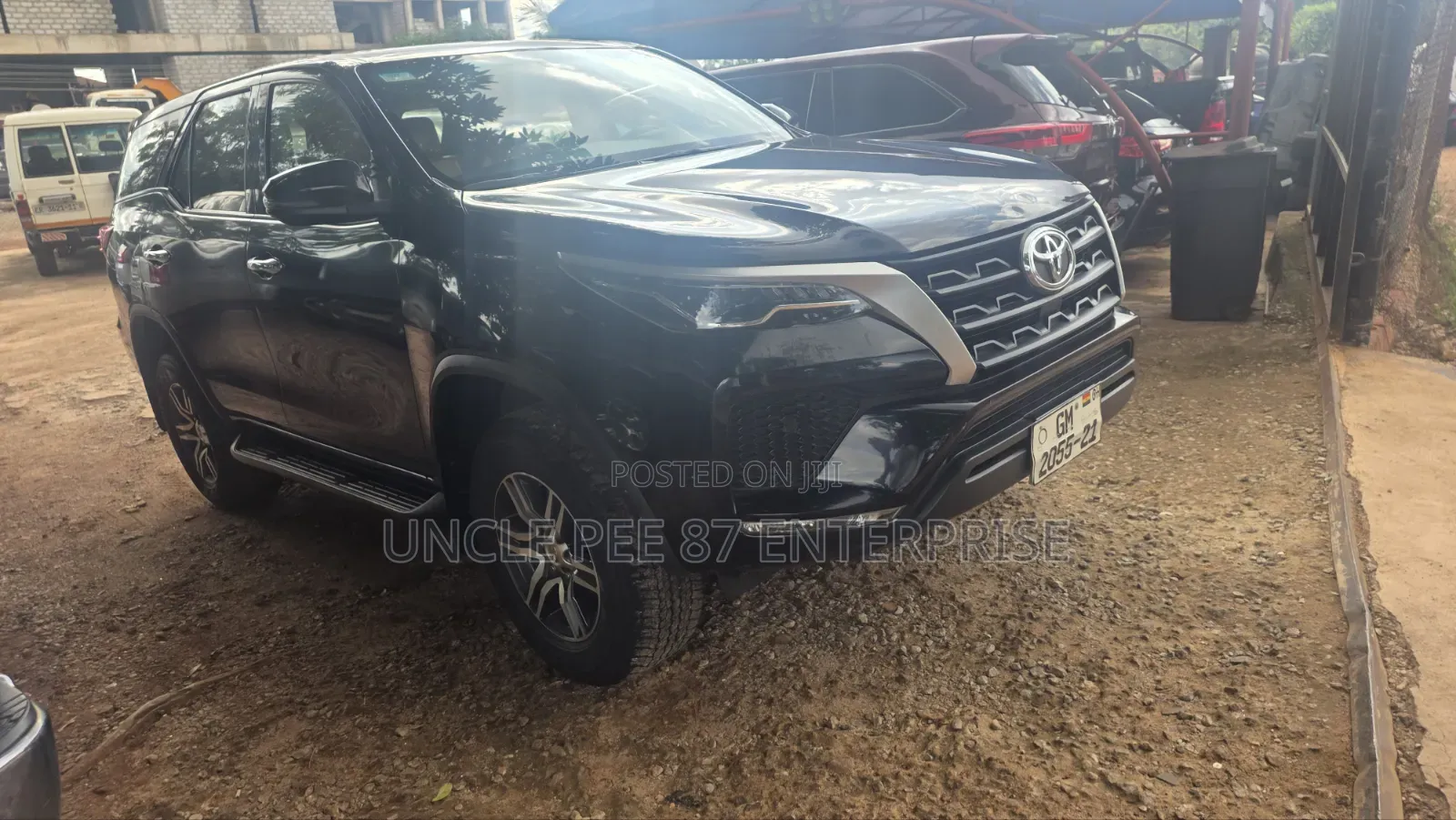 Toyota Fortuner 2.7 RWD 2021 Black