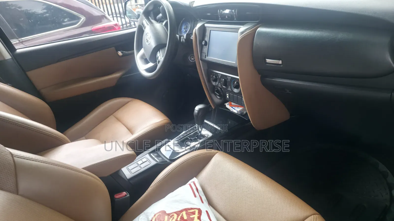 Toyota Fortuner 2.7 RWD 2021 Black