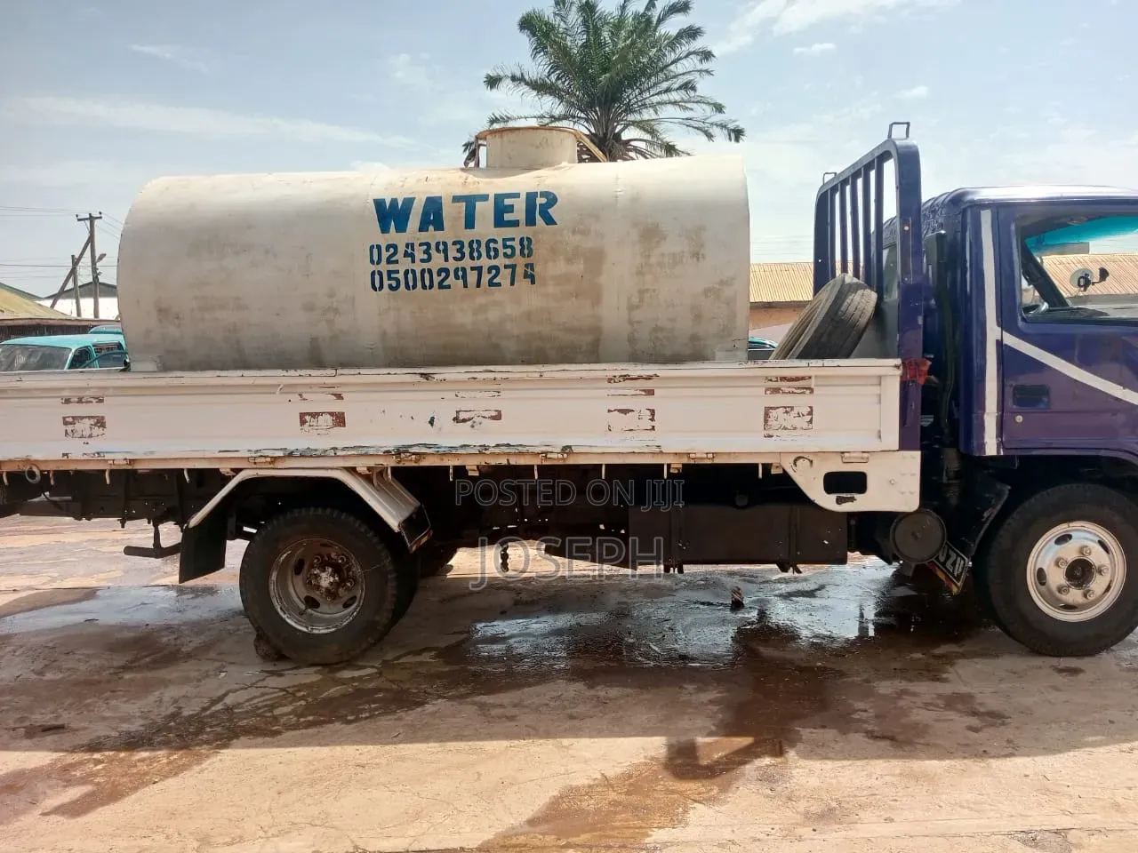 Izuzu Truck With 20 Drums Tank