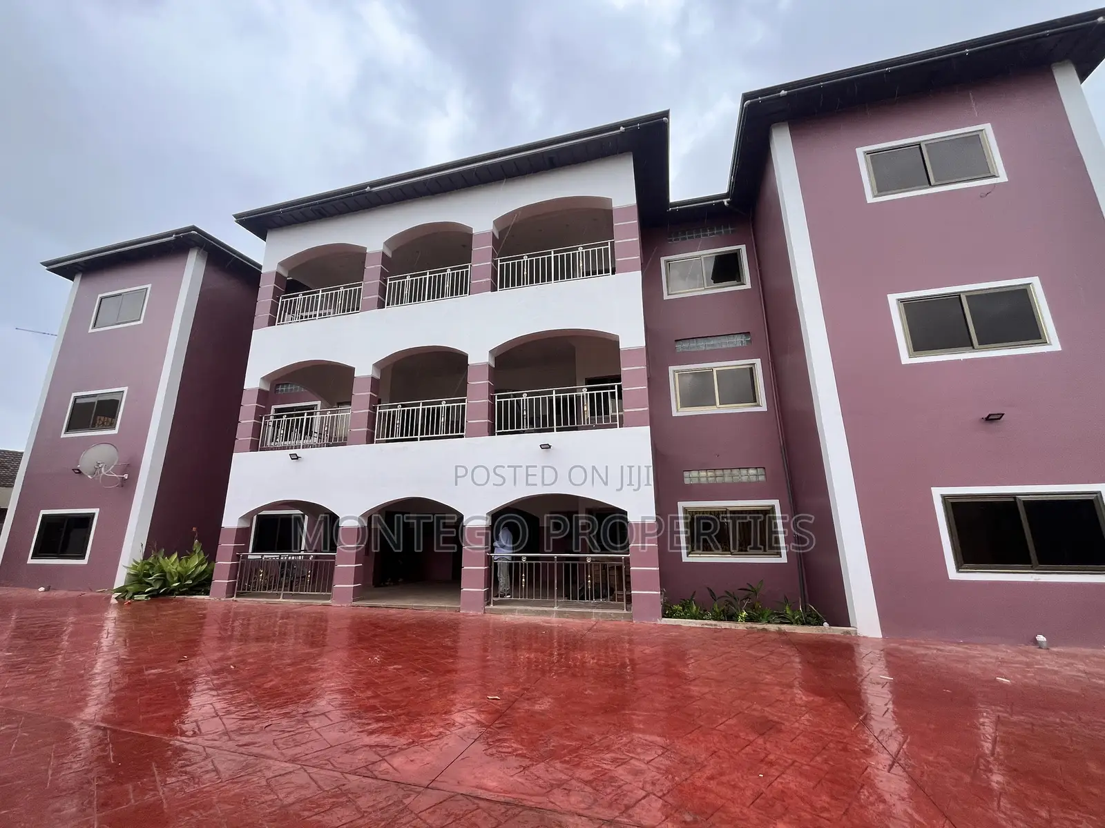 2bdrm Apartment in East Legon, American House for sale