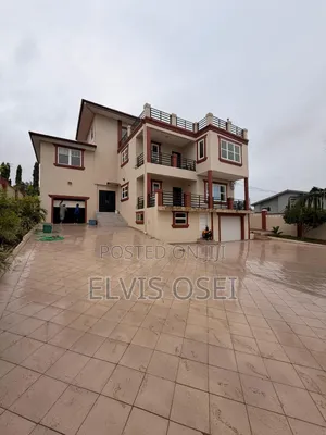4bdrm House in Weija Old Barrier, Accra Metropolitan for sale