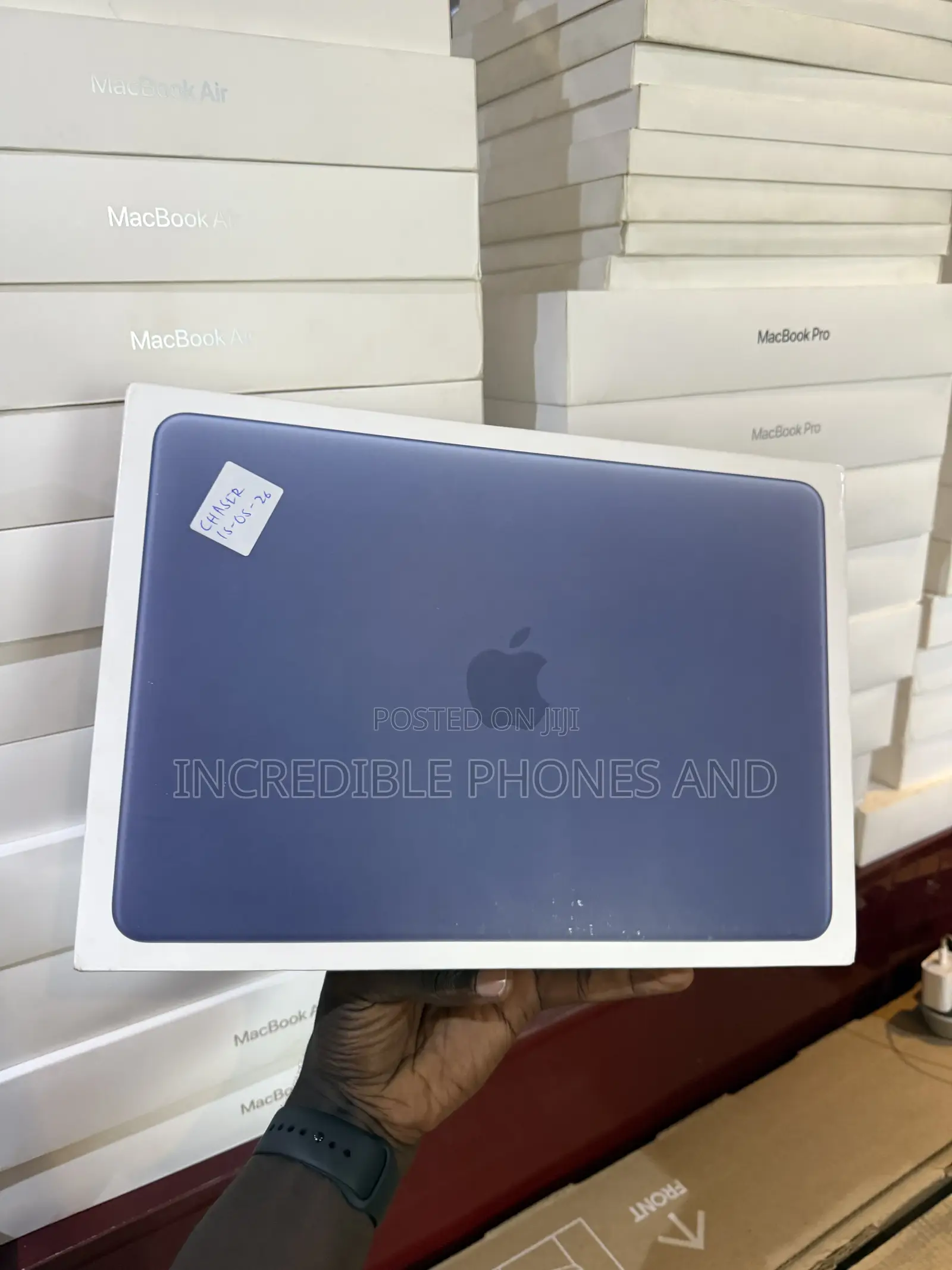 New Laptop Apple MacBook Neo 2026 8GB Apple M5 SSD 256GB