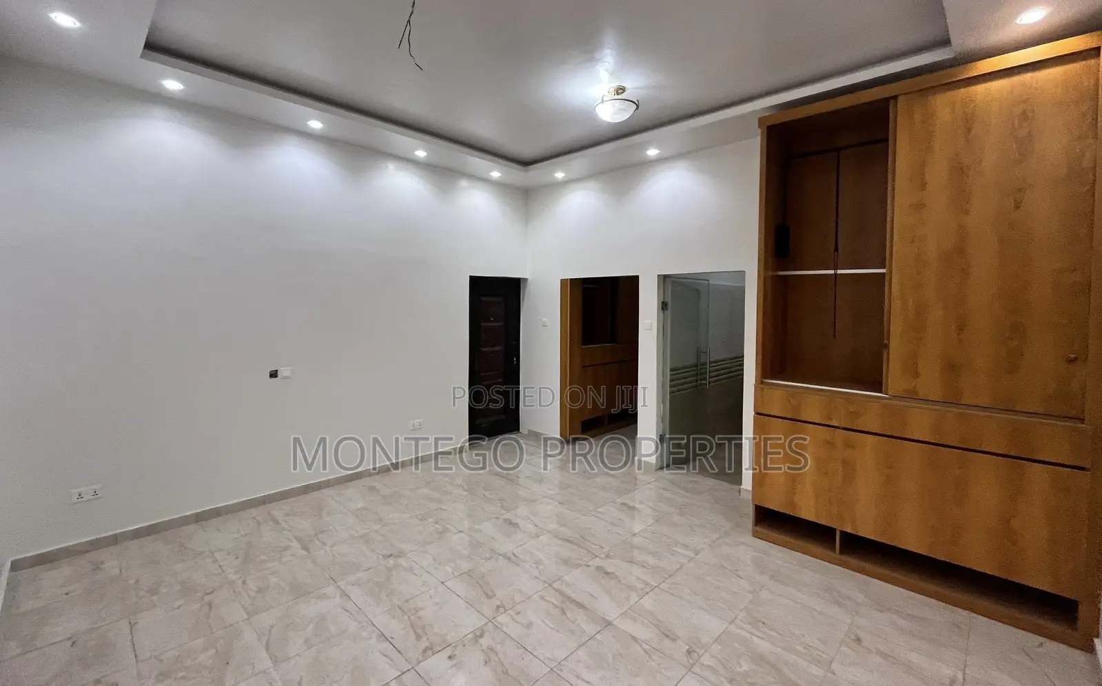 2bdrm Apartment in East Legon, American House for sale