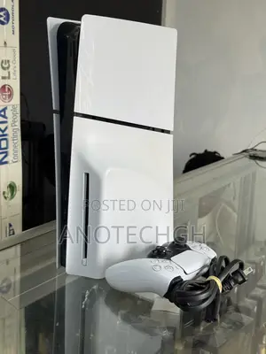 Ps5 Slim Standard Version.