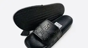 Unisex Footwear