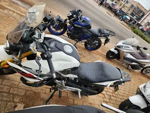 BMW G 310 R 2024 White