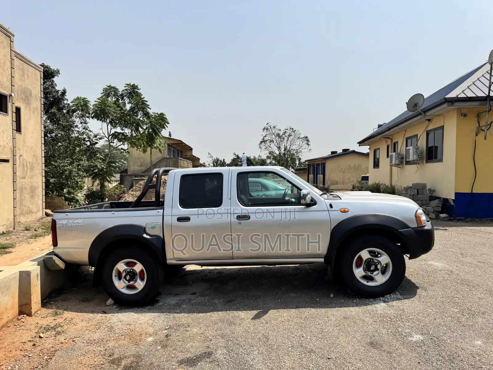 Nissan NP300 2008 Gray