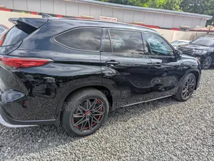 Toyota Highlander XSE AWD 2023 Black