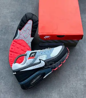 Sneaks Zone