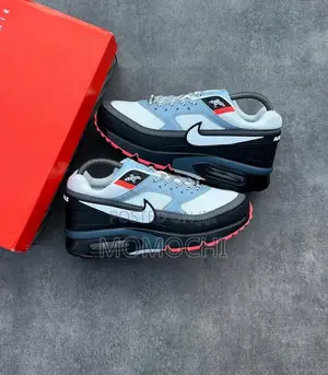 Sneaks Zone
