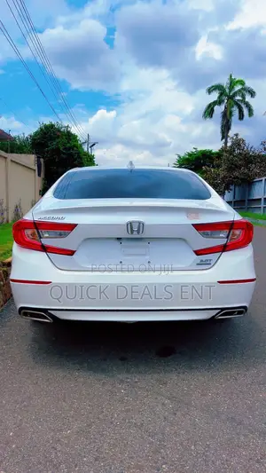 Honda Accord 2019 White