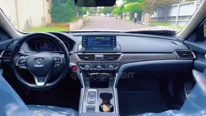 Honda Accord 2019 White