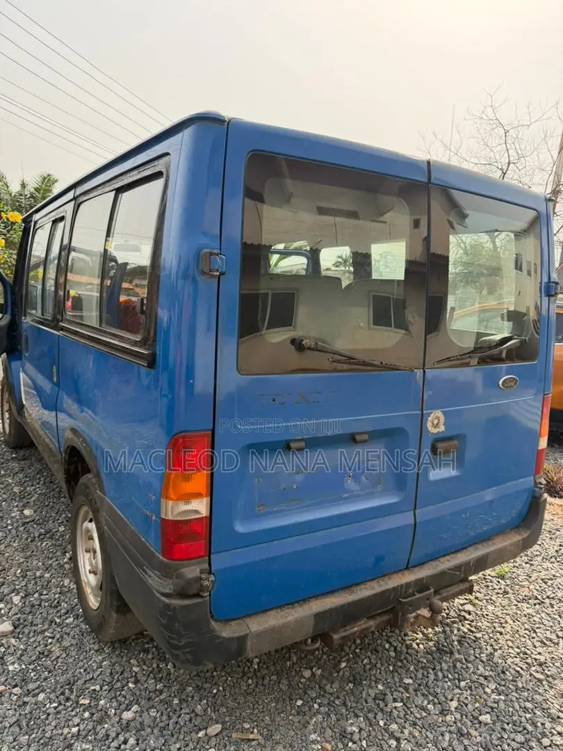 Ford Transit 2006 Blue