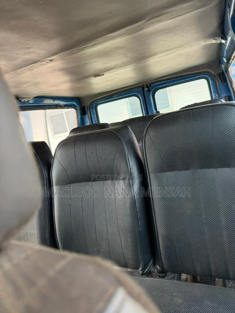 Ford Transit 2006 Blue