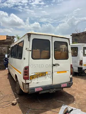 Mercedes-Benz Sprinter 2012 White
