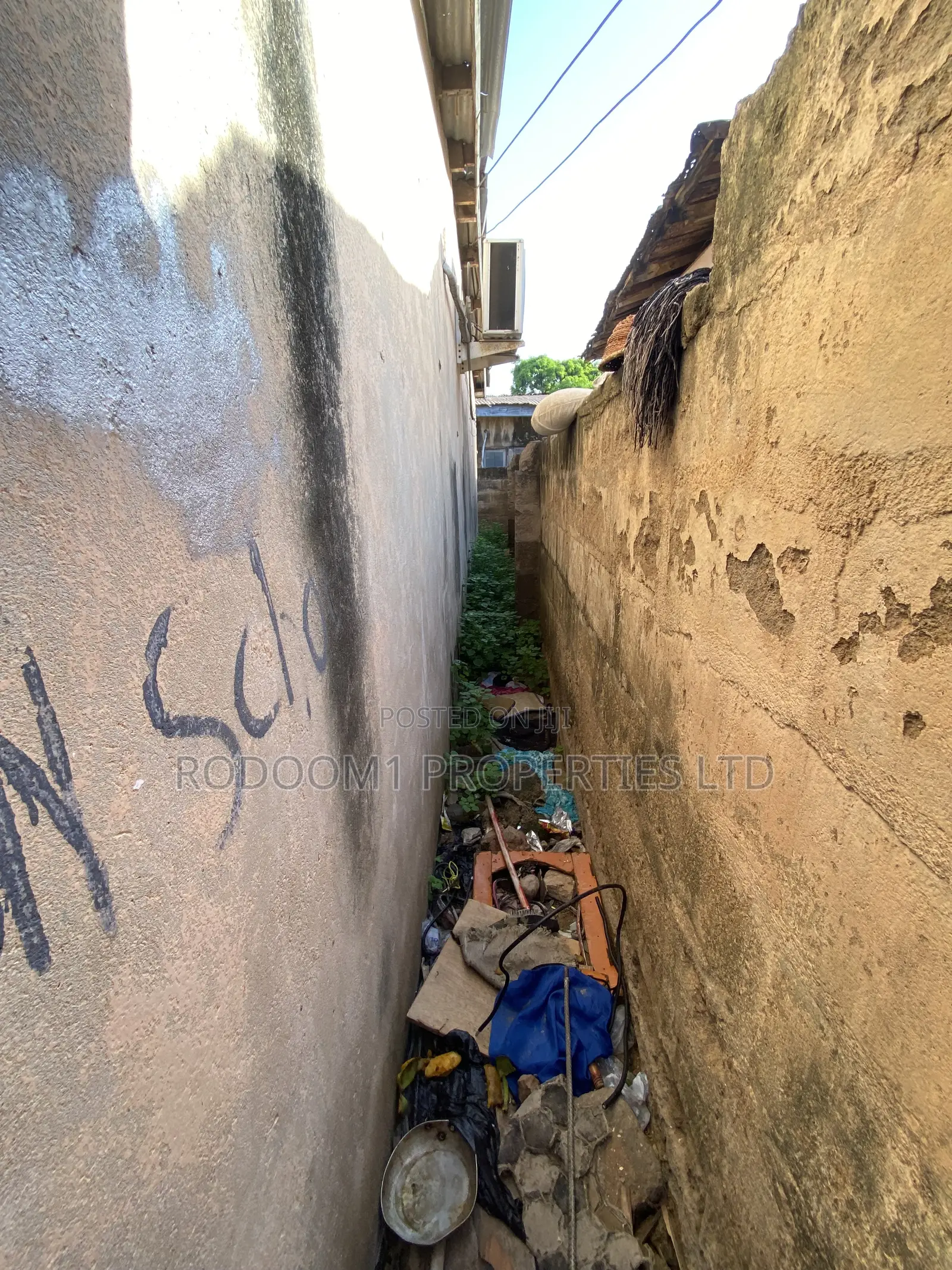 7bdrm House in Lapaz for sale