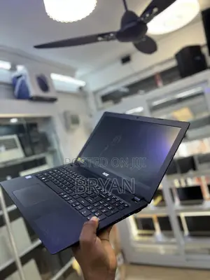 Laptop Acer Aspire A315 51 8GB Intel Core i5 SSD 256GB