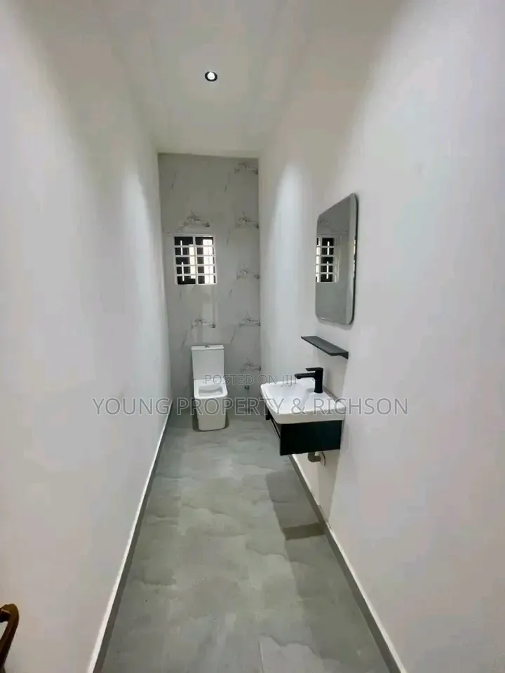 Furnished 4bdrm House in Nyanyano for rent
