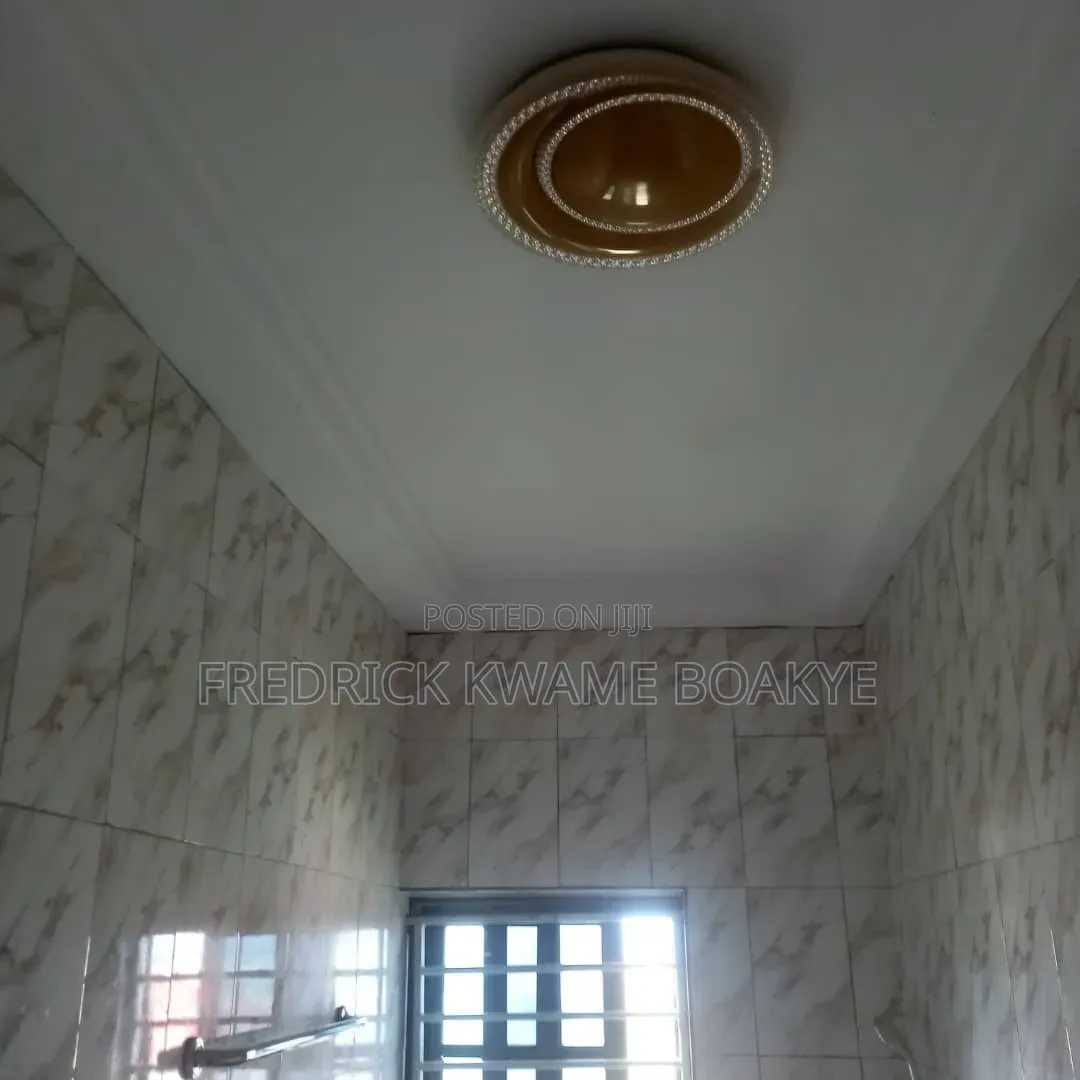 4bdrm Apartment in Brother K Estate, Kumasi Metropolitan for rent