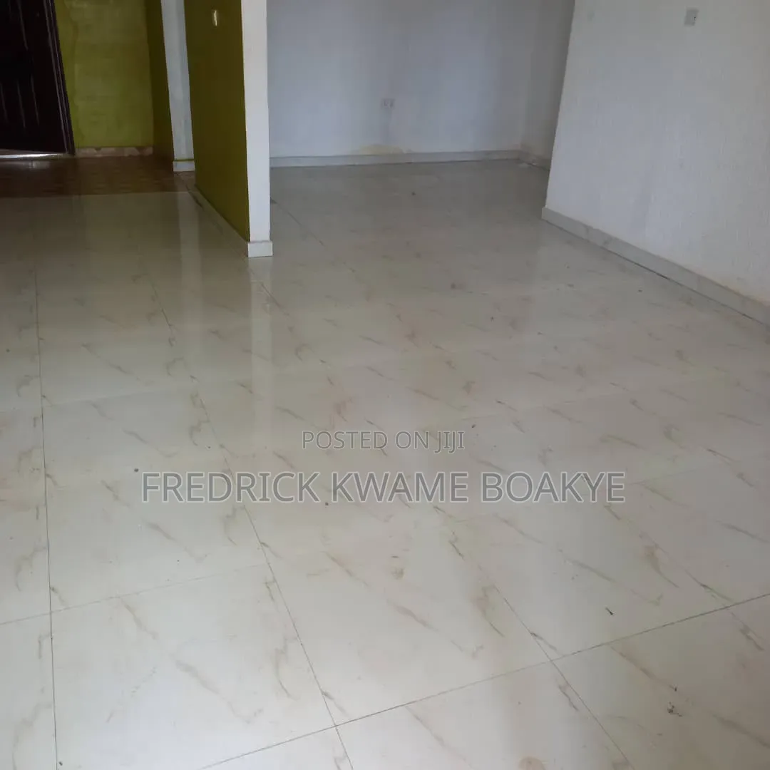 4bdrm Apartment in Brother K Estate, Kumasi Metropolitan for rent