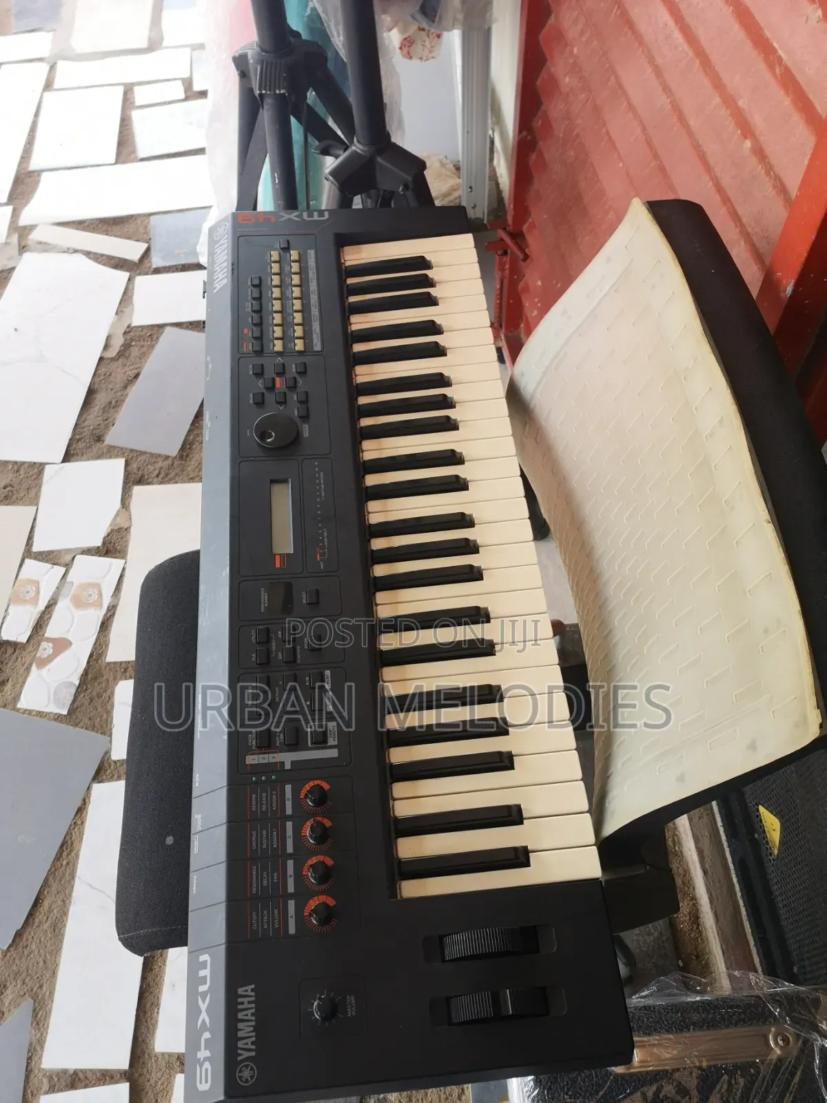 Yamaha Mx49 49-Key Music Production Synthesizer
