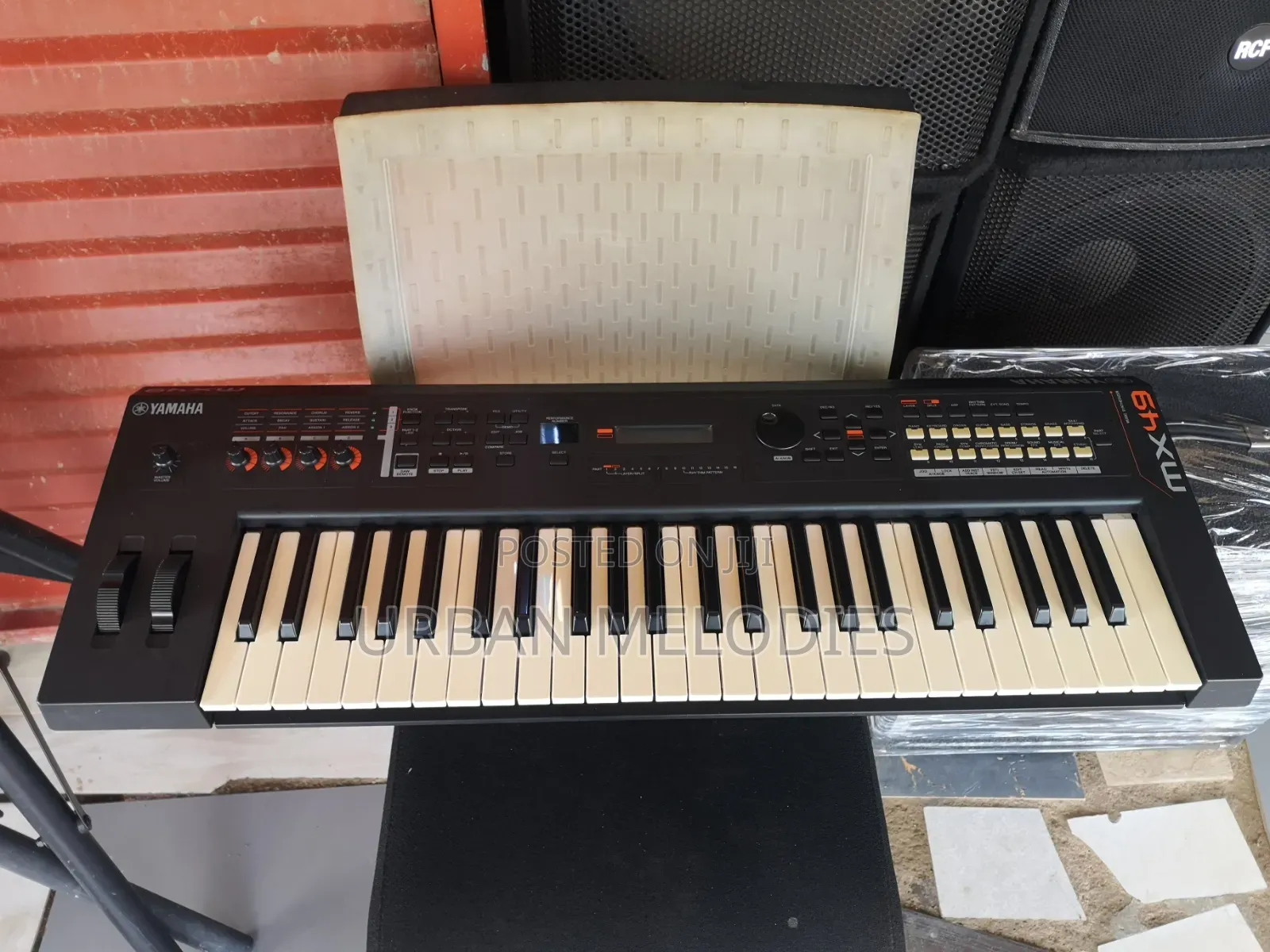 Yamaha Mx49 49-Key Music Production Synthesizer