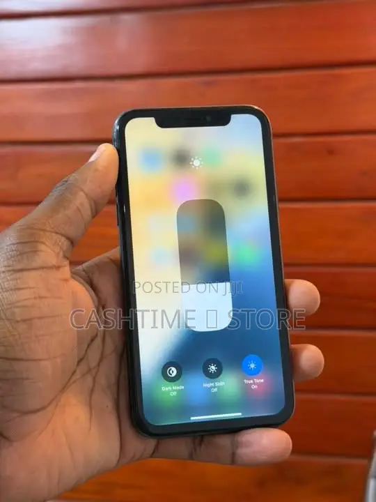 Apple iPhone 11 64 GB Black