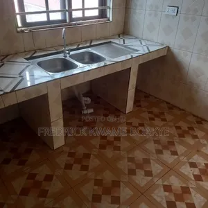 3bdrm Apartment in Brother K Estate, Kumasi Metropolitan for rent