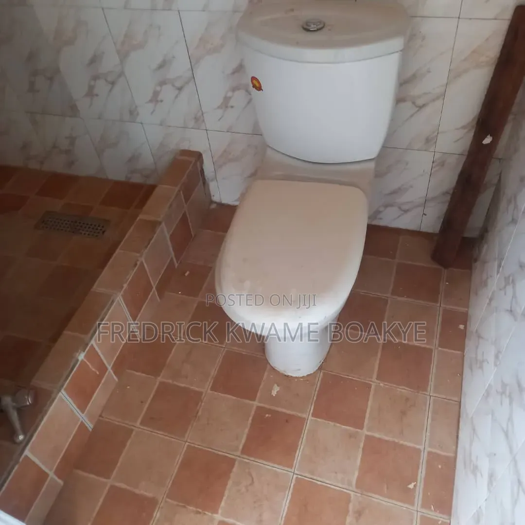 3bdrm Apartment in Brother K Estate, Kumasi Metropolitan for rent