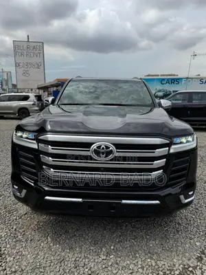 New Toyota Land Cruiser LC300 2025 Black