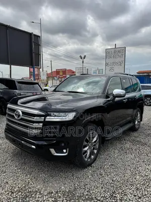 New Toyota Land Cruiser LC300 2025 Black