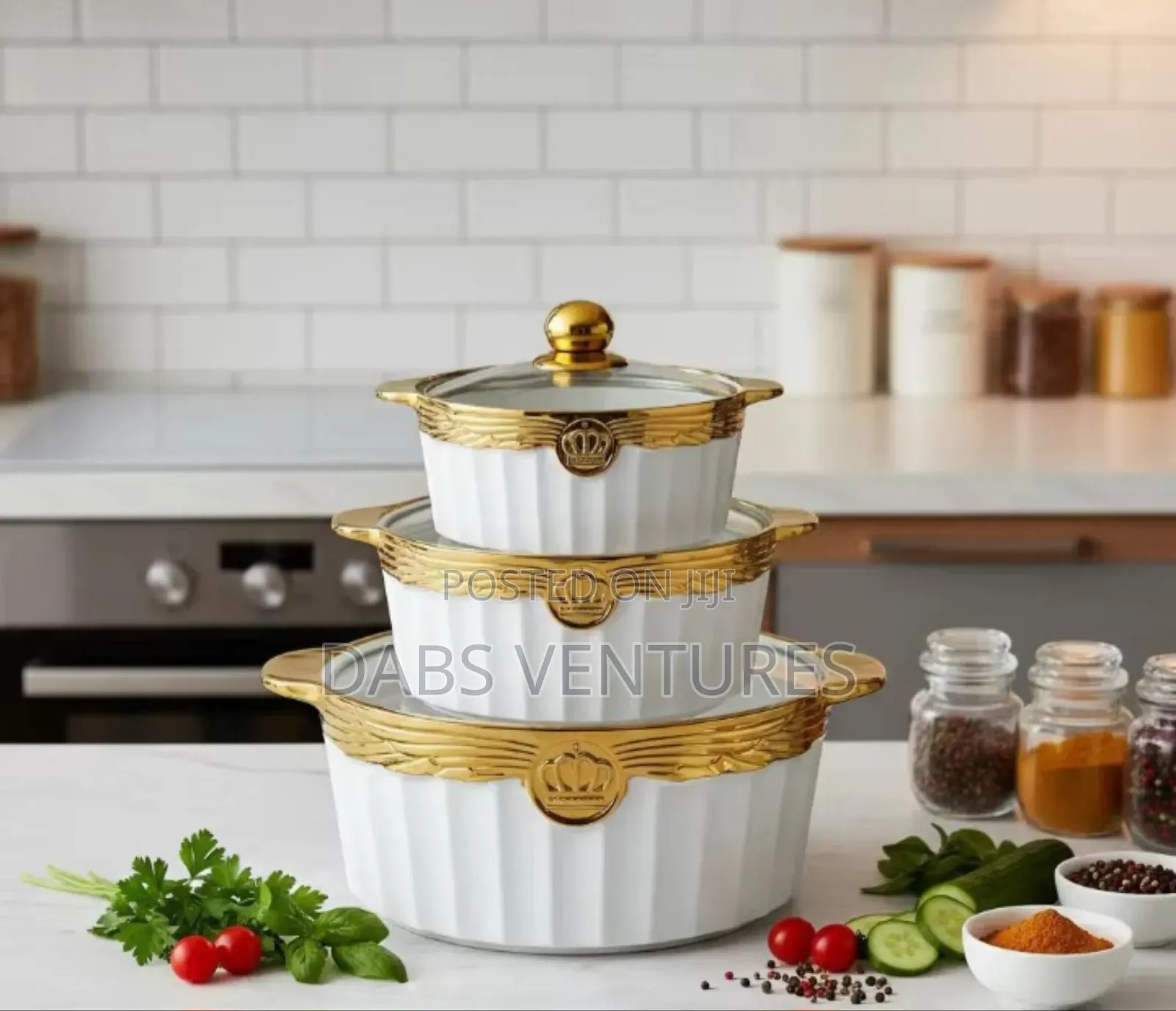 Luxury Ceramic Serving Bowl With Lid