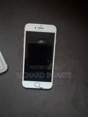 Apple iPhone 7 32 GB