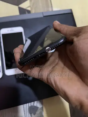 Apple iPhone 7 32 GB
