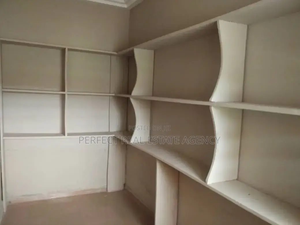 Furnished 4bdrm House in Brofoyedu, Kumasi Metropolitan for rent