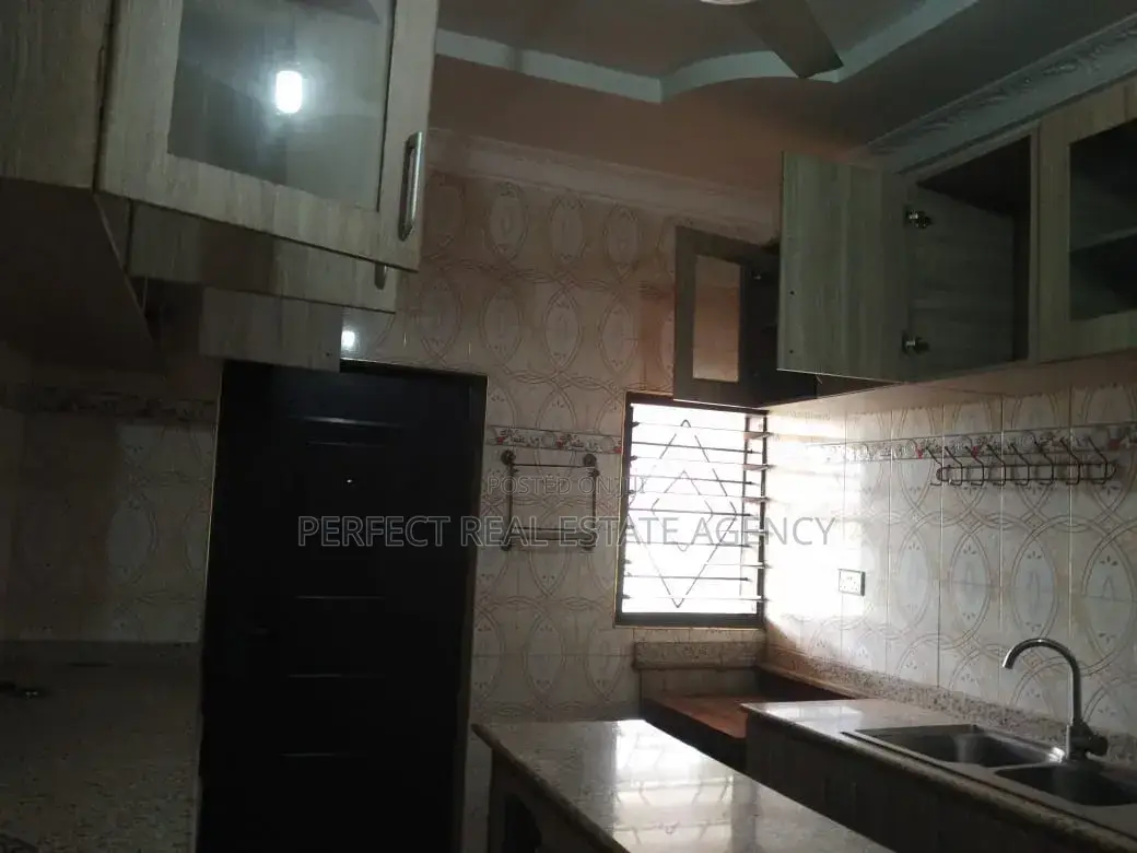 Furnished 4bdrm House in Brofoyedu, Kumasi Metropolitan for rent
