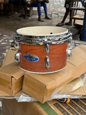 Pearl 5set Drums With One Cymbal and One Hihat