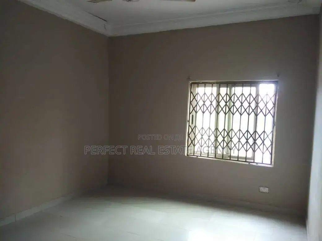 Furnished 4bdrm House in Brofoyedu, Kumasi Metropolitan for rent