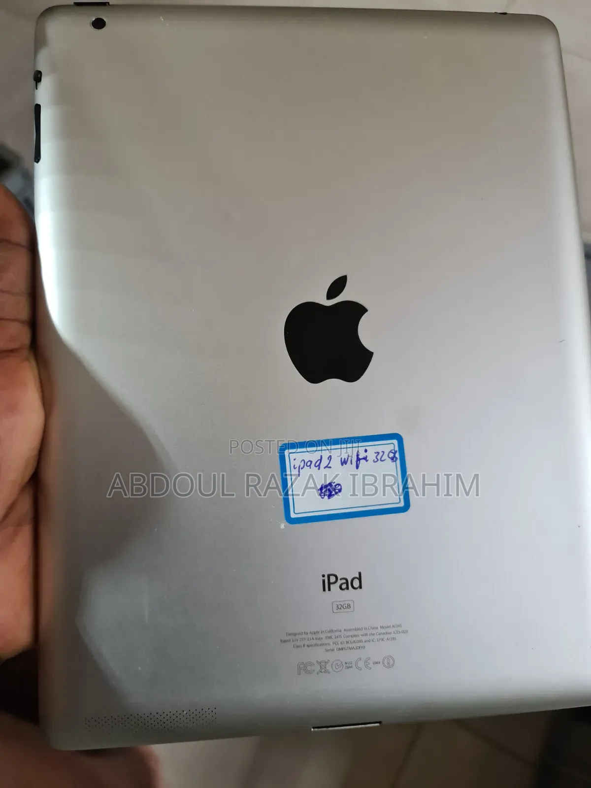 Apple iPad 2 Wi-Fi 32 GB Silver