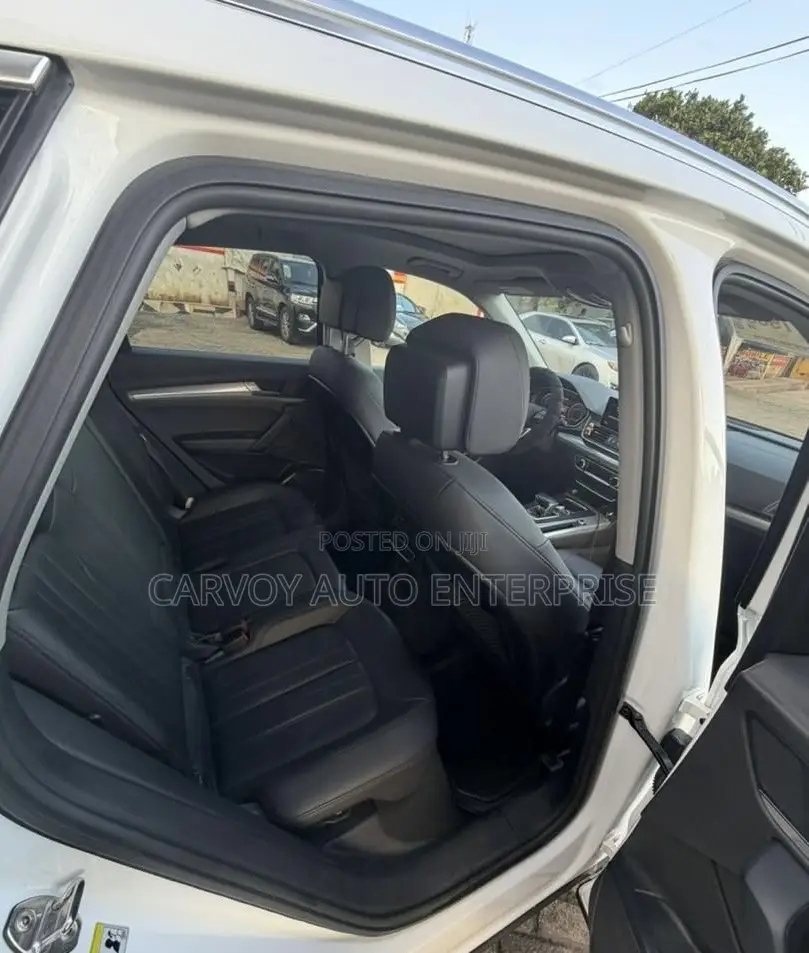 Audi Q5 45 Premium AWD quattro 2020 White