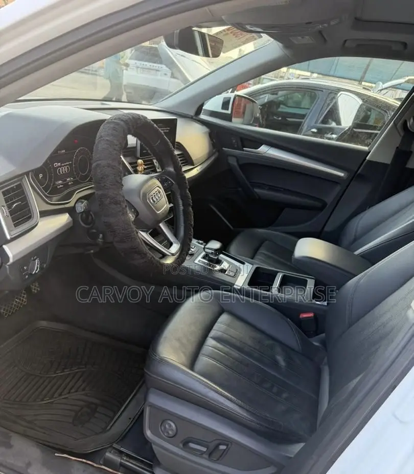 Audi Q5 45 Premium AWD quattro 2020 White