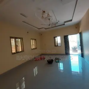 5bdrm House in Spintex for rent
